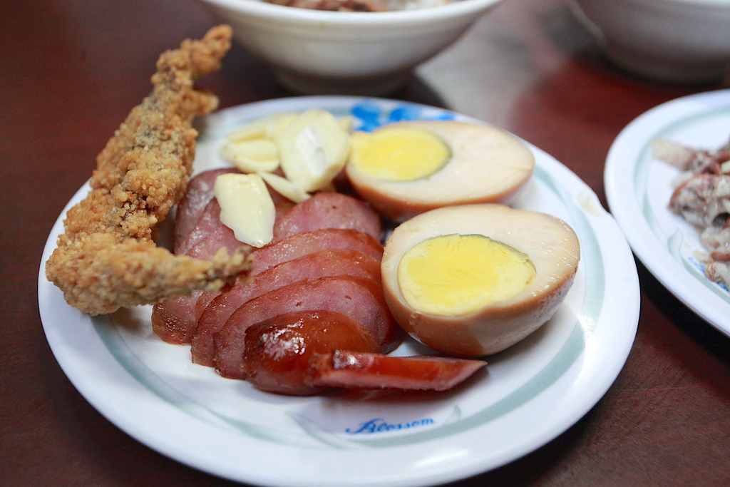 兵仔市無名肉燥飯魚皮湯(簡)