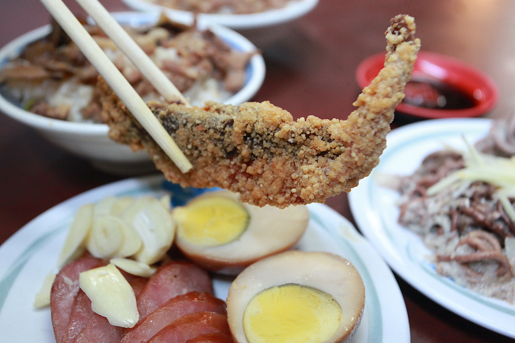 兵仔市無名肉燥飯魚皮湯(簡)