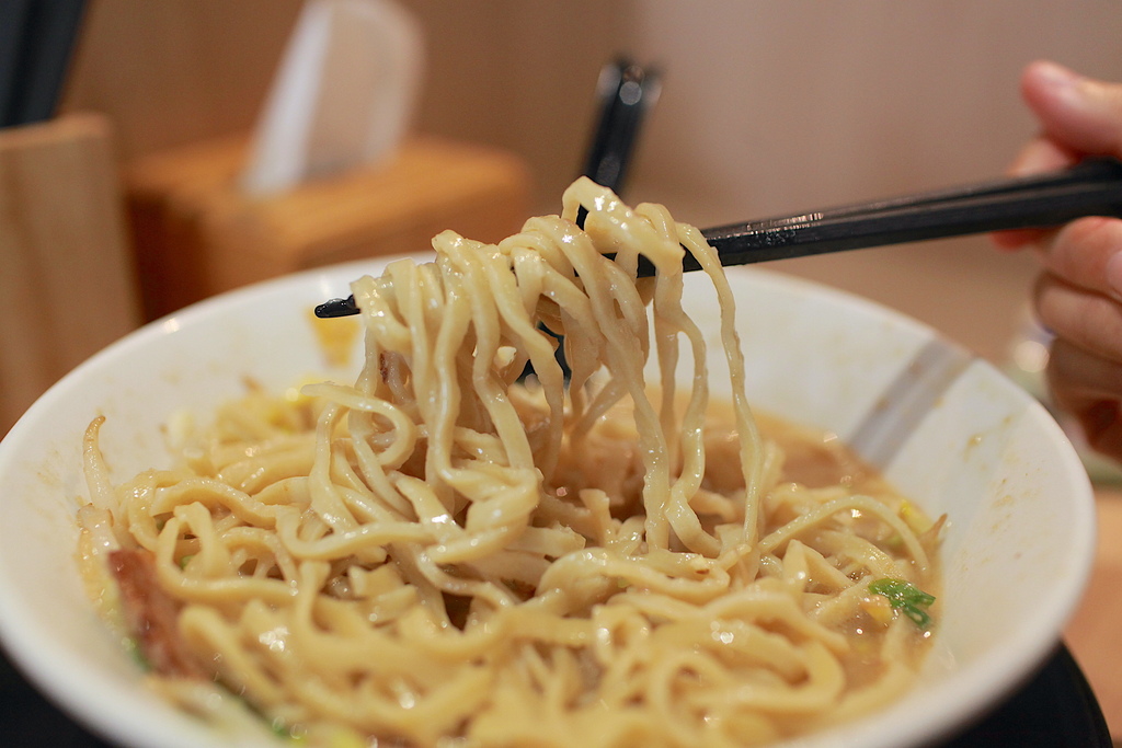 豚人拉麵長榮店 京都一乗寺豚人ラーメン