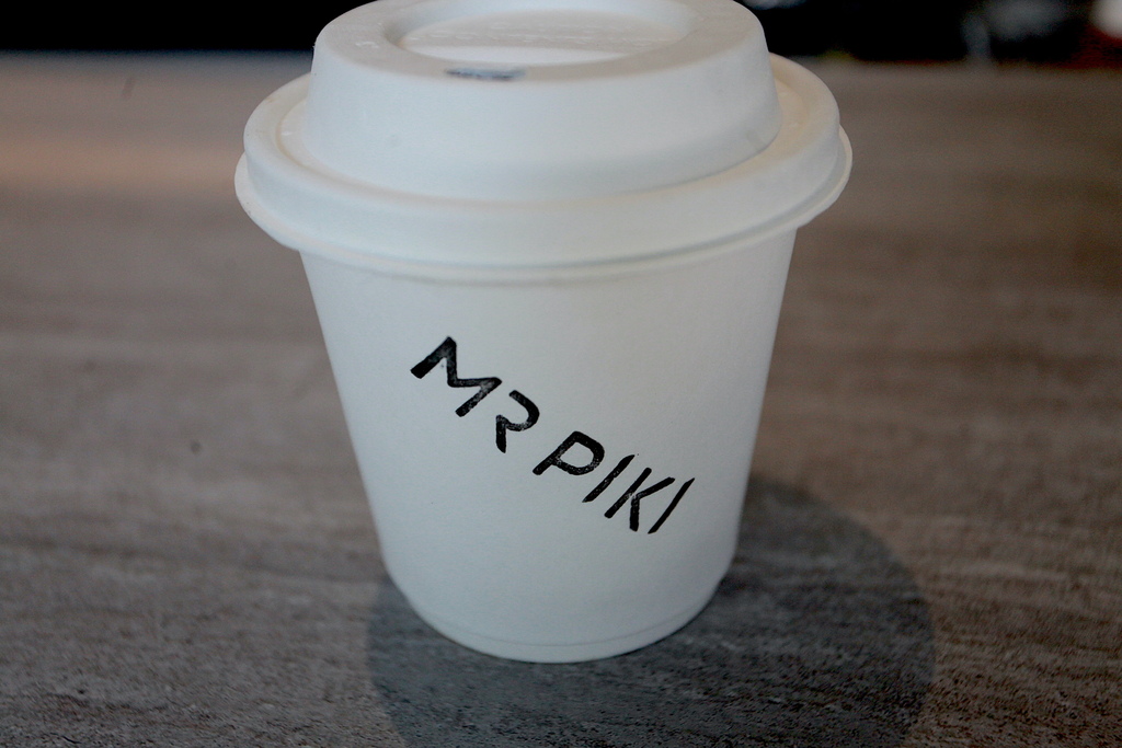 吃。台南市｜北區。「MR PIKI 澳式咖啡專家-北區店」「