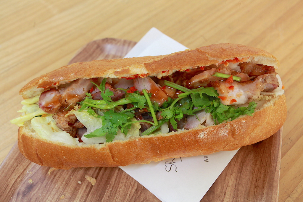 粄洣 - Bánh mì Ghiền