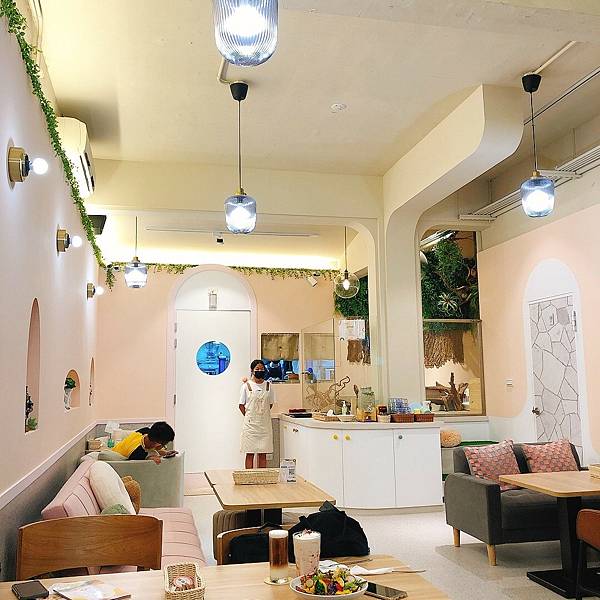 LINE_ALBUM_75度獴_220428_27.jpg LINE_ALBUM_75度獴_220428_27.jpg