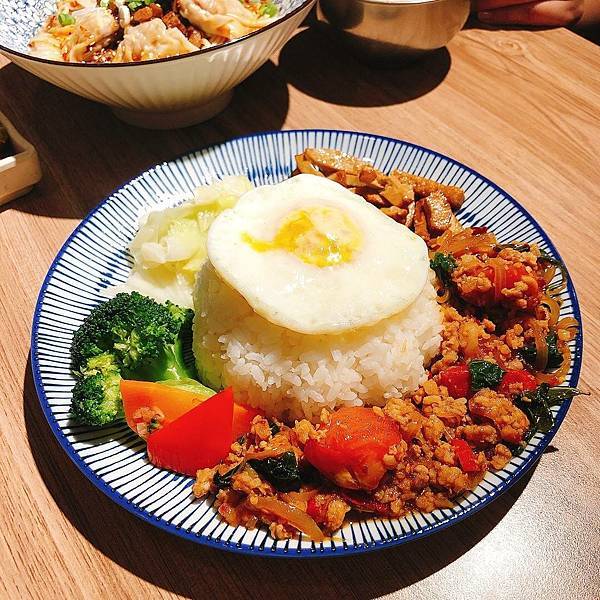 853959.jpg 853959.jpg