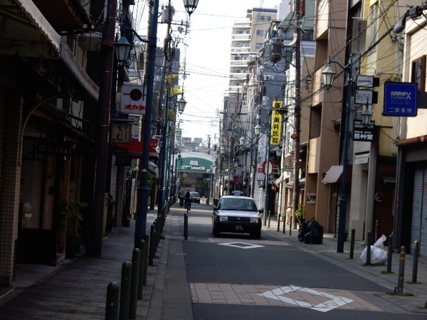 市役所旁的寺町街