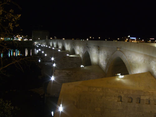 72.羅馬橋夜景.jpg