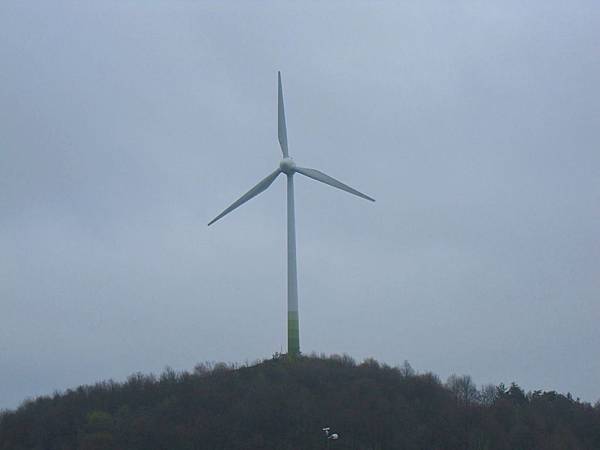 拜仁慕尼黑球場附近的風車.JPG
