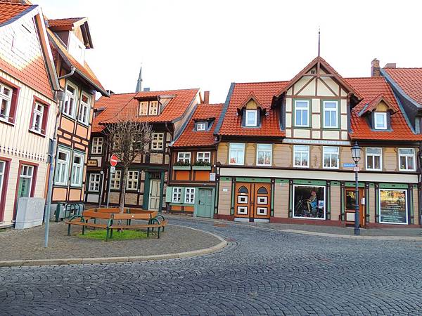 Wernigerode _74 smallest House.JPG