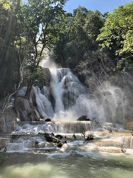 龍坡邦慢慢聊-關西瀑布(Kuang Si Waterfall