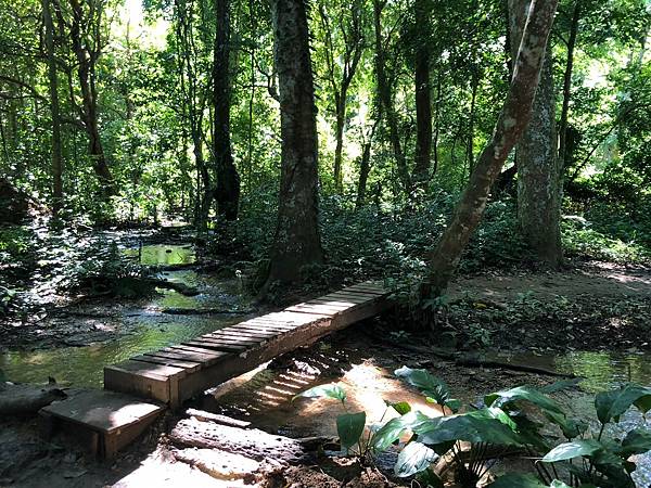 龍坡邦慢慢聊-關西瀑布(Kuang Si Waterfall