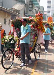 大天后宮老大乘三輪車