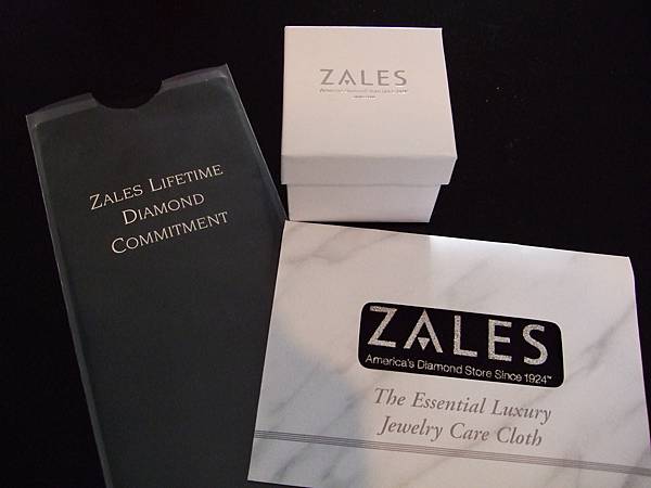 Zales 的訂做戒一共有這些東東