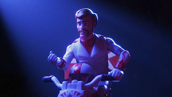Toy-Story-4-Duke-Caboom-Keanu-Reeves.jpg