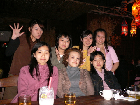 女生合照