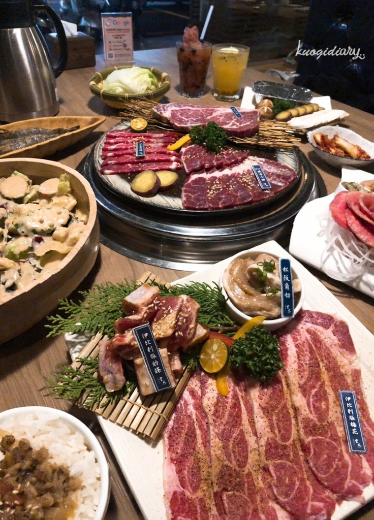 台中美食_西屯_雲火燒肉_聖誕極饌雙人牛套餐.jpg