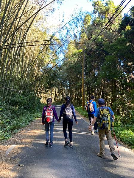 LINE_ALBUM_20221203雙子山_雙林山、二延平步道_221204_1.jpg