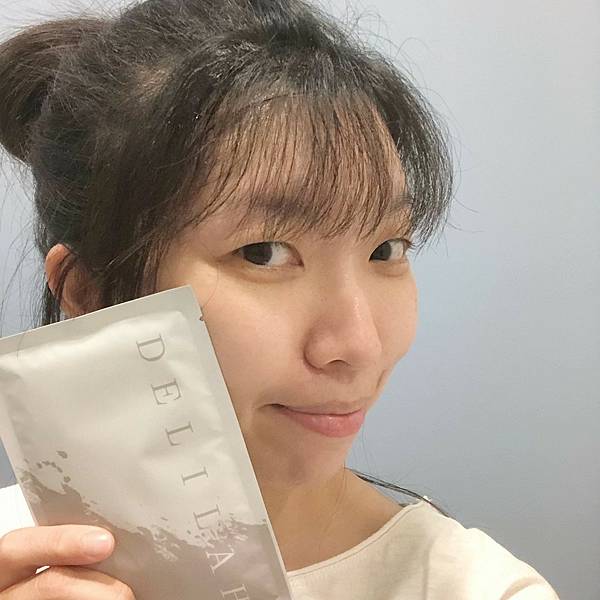 DELILAH水潤精華修護面膜，體驗醫美級保養的玻尿酸保濕面