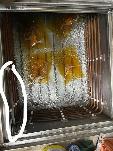 冷氣蒸發器入口結霜太嚴重？內行人教你怎麼看問題出在哪！