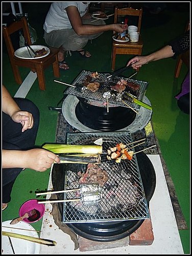 98.10.2安君兒日僑班中秋烤肉聚會