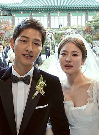 宋仲基 宋慧喬 結婚 婚禮 婚紗 1.jpg 宋仲基 宋慧喬 結婚 婚禮 婚紗 1.jpg