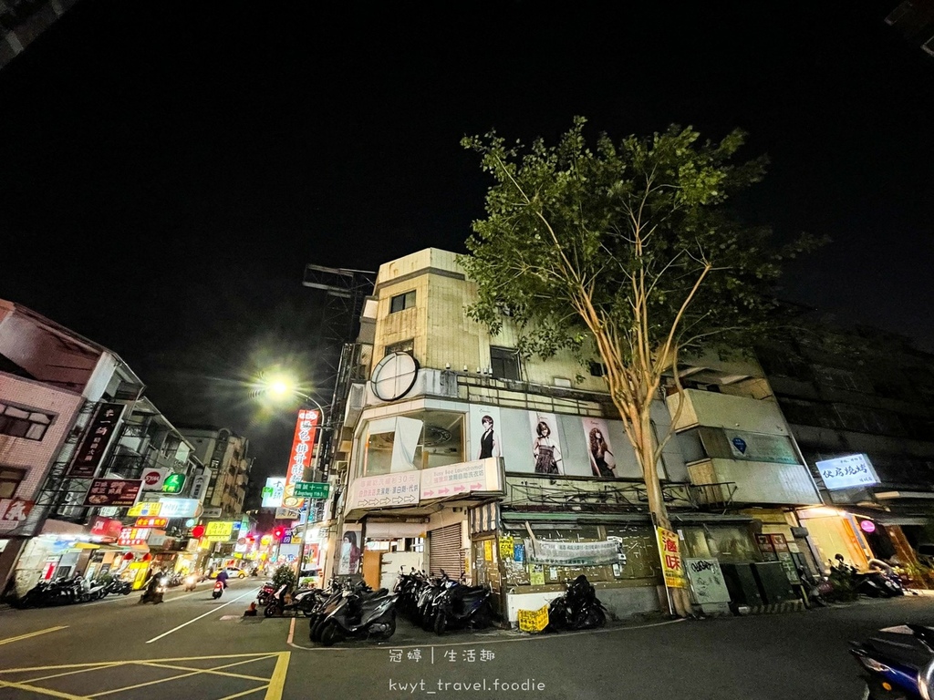 LINE_ALBUM_伙房燒烤精誠店_220113_1.jpg