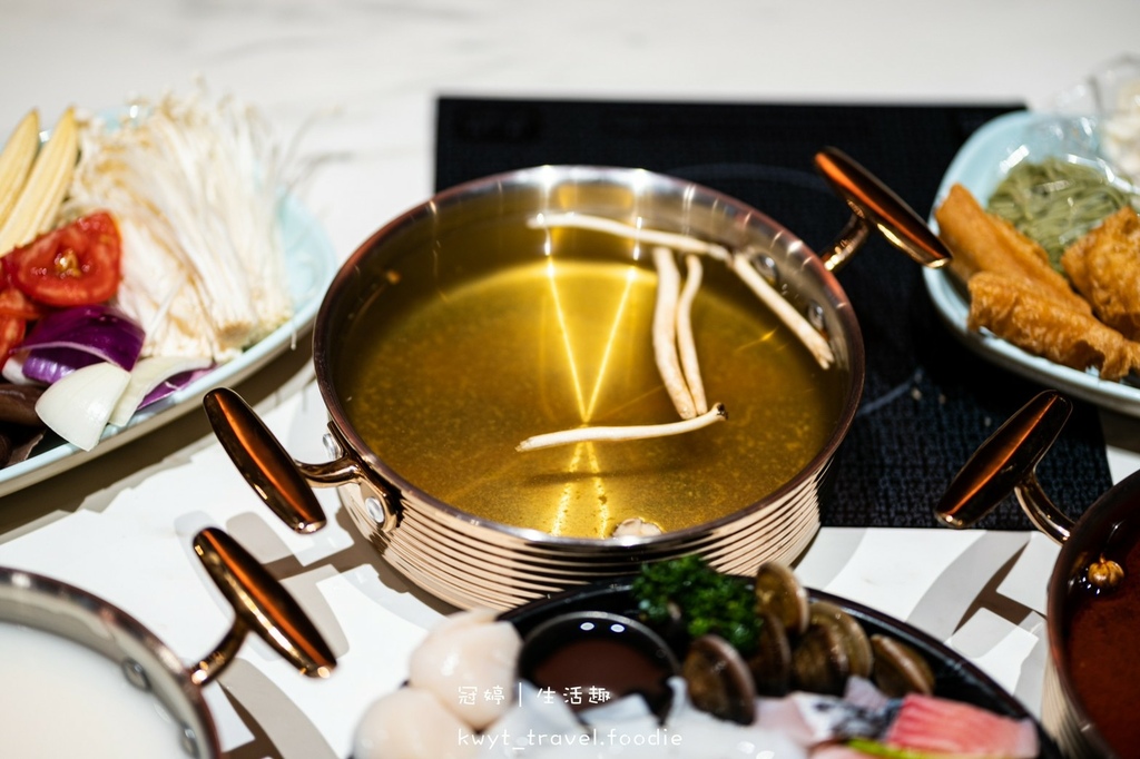 LINE_ALBUM_豐原火鍋吃到飽推薦-嗑肉石鍋豐原店-豐原聚餐餐廳推薦-豐原火鍋推薦-豐原麻辣_9.jpg LINE_ALBUM_豐原火鍋吃到飽推薦-嗑肉石鍋豐原店-豐原聚餐餐廳推薦-豐原火鍋推薦-豐原麻辣_9.jpg