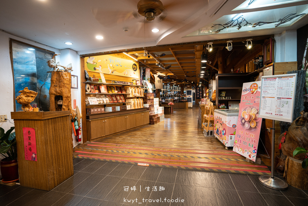 台中必比登美食推薦-菇神新社店-新社美食餐廳推薦-台中景觀餐廳推薦-3.jpg