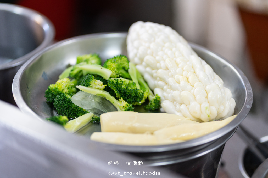 嘉義西區美食小吃推薦-博愛雞肉飯-嘉義雞肉飯推薦-嘉義銅板美食推薦 (7 - 15).jpg