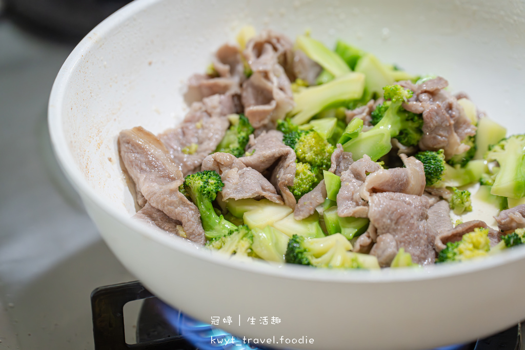 夏天清爽料理食推-小磨坊金油-小磨坊金蒜油-蒜香青花菜食-油豆腐食-26.jpg 夏天清爽料理食推-小磨坊金油-小磨坊金蒜油-蒜香青花菜食-油豆腐食-26.jpg