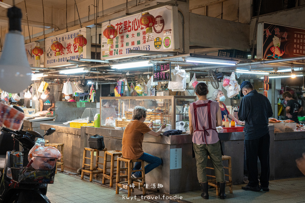 新化美食小吃推薦-新化金花點心攤-新化市場美食推薦-新化早餐推薦-新化午餐推薦-2.jpg