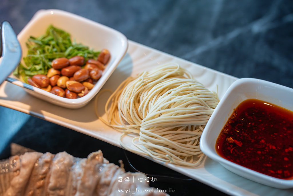 青埔美食餐廳推薦-怎麻辣頂級鴛鴦鍋-桃園高鐵附近美食推薦-中壢麻辣鍋推薦-34.jpg