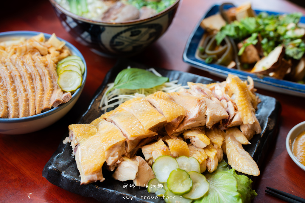 ,桃園,平鎮,桃園美食,平鎮美食,辛梅阿嬤的味道,桃園小吃,平鎮小吃,桃園麵店,平鎮麵店,桃園鴨肉飯,平鎮鴨肉飯,銷魂鴨肉飯,實實在在一碗麵,招牌文昌雞,滷味,