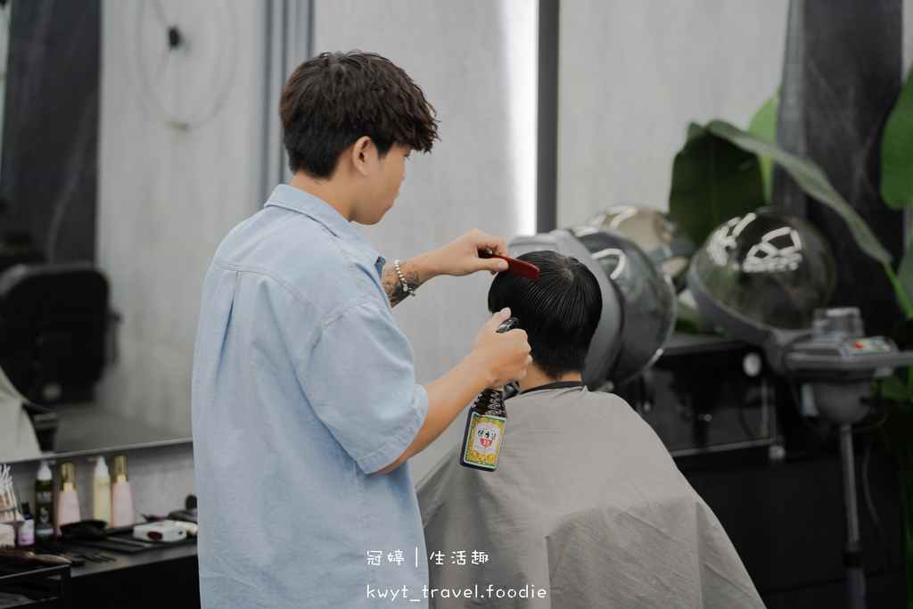 嘉義西區髮廊推薦-VB Hair Studio 興業店-嘉義女生染髮推薦-嘉義男生剪髮推薦-嘉義護髮推薦-嘉義西區美髮推薦-嘉義燙髮推薦-嘉義剪髮推薦-6.jpg