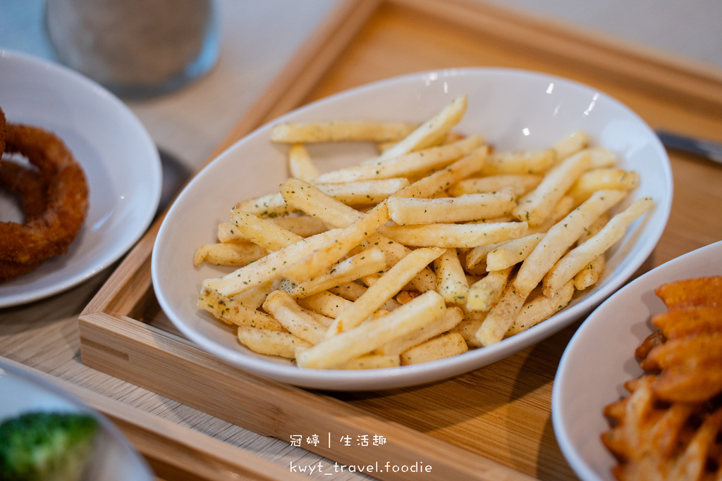 新竹竹北咖哩飯推薦-真咖郎-台元科技園區美食推薦-竹北午餐推薦-竹北晚餐推薦-27.jpg