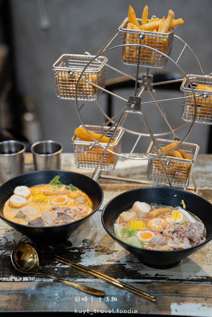 【毅愘萊鍋燒】銅板價爆料鍋燒!嘉義東區美食,大骨熬湯醇香好喝