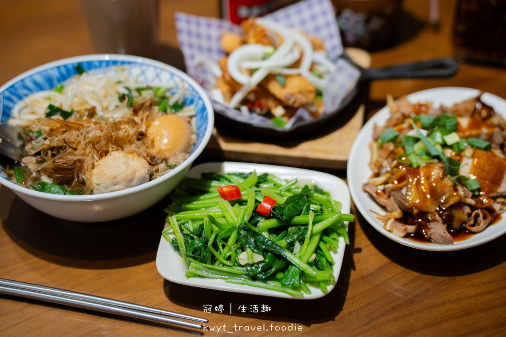 【台東榕樹下米苔目】噴香爆料米苔目，台東必吃美食，飄香近半載