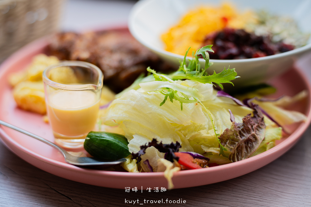 【來去旅食早午餐】元氣大早餐足澎派！台中北屯區早午餐，人氣腿