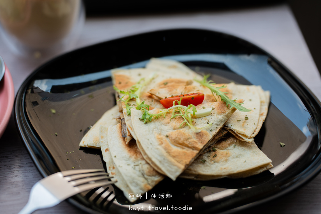 【來去旅食早午餐】元氣大早餐足澎派！台中北屯區早午餐，人氣腿