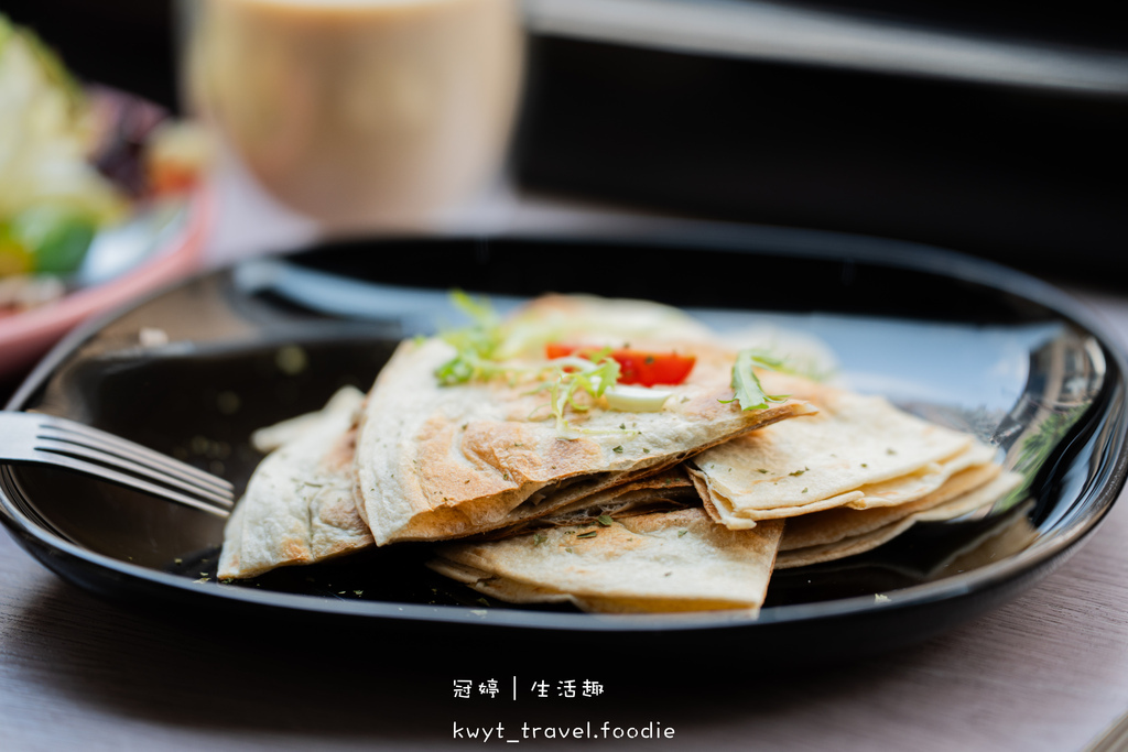 【來去旅食早午餐】元氣大早餐足澎派!台中北屯區早午餐,人氣腿
