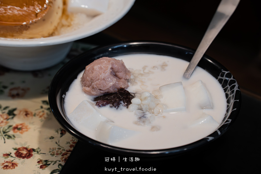 那個年代杏仁豆腐新崛江店_高雄十大冰品,高雄新崛江美食,古早