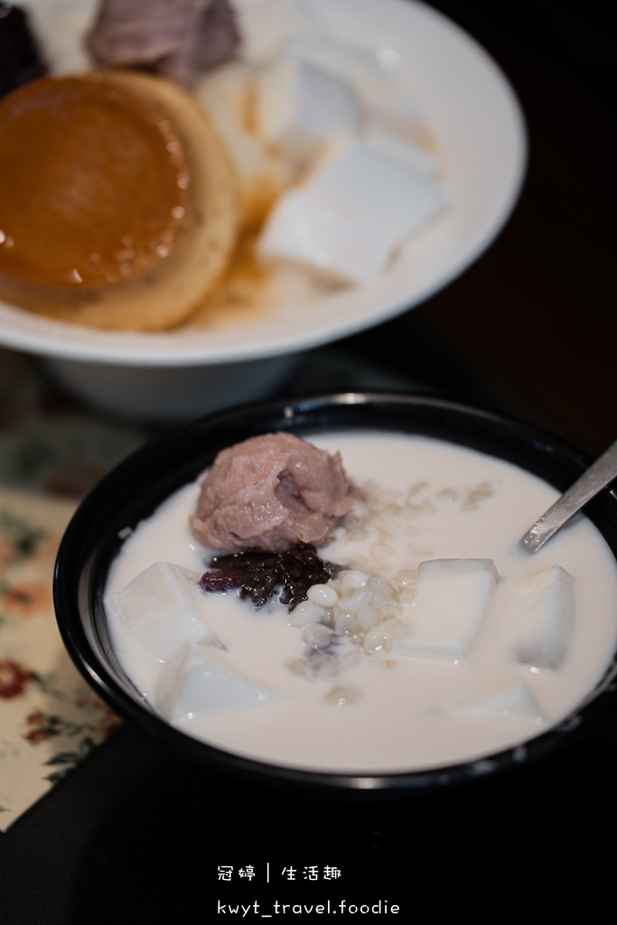 那個年代杏仁豆腐新崛江店_高雄十大冰品,高雄新崛江美食,古早
