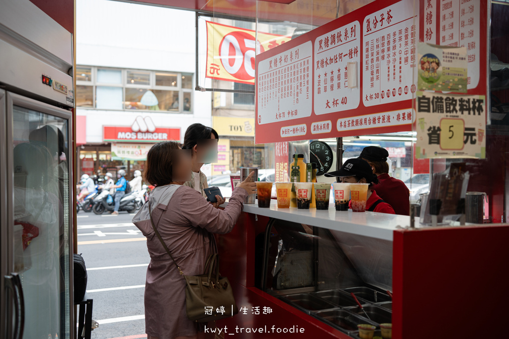 東洲黑糖奶舖東寧總店_老饕指定醇厚系黑糖鮮奶，台南黑糖鮮奶，