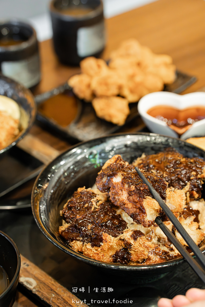 中山捷運站餐廳_新丼,巧克力豬排是什麼神仙組合,一口入魂,大