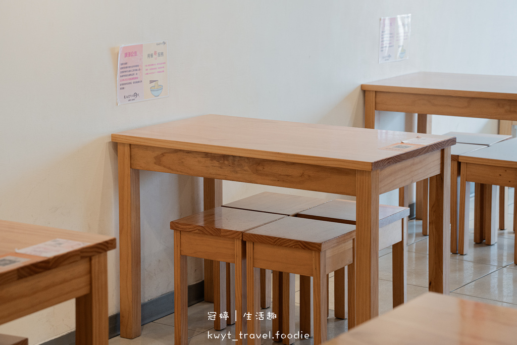 桃園牛肉麵_集英會牛肉麵館國際店,獨家秘方厚切滷牛肉,自助吧