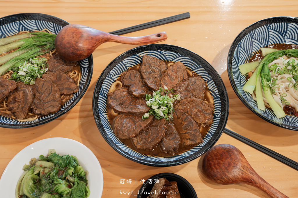 桃園牛肉麵_集英會牛肉麵館國際店,獨家秘方厚切滷牛肉,自助吧
