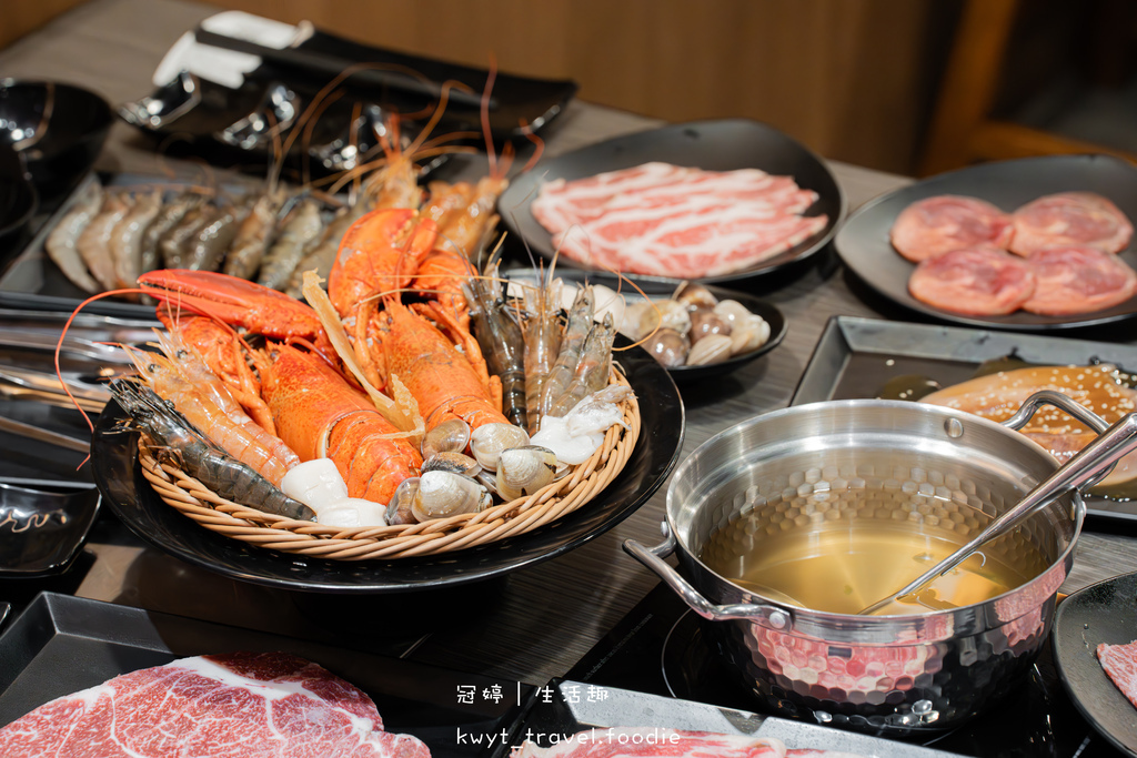 台南吃到飽燒肉火鍋_一燒十味昭和園安平店,120分鐘爽嗑龍蝦