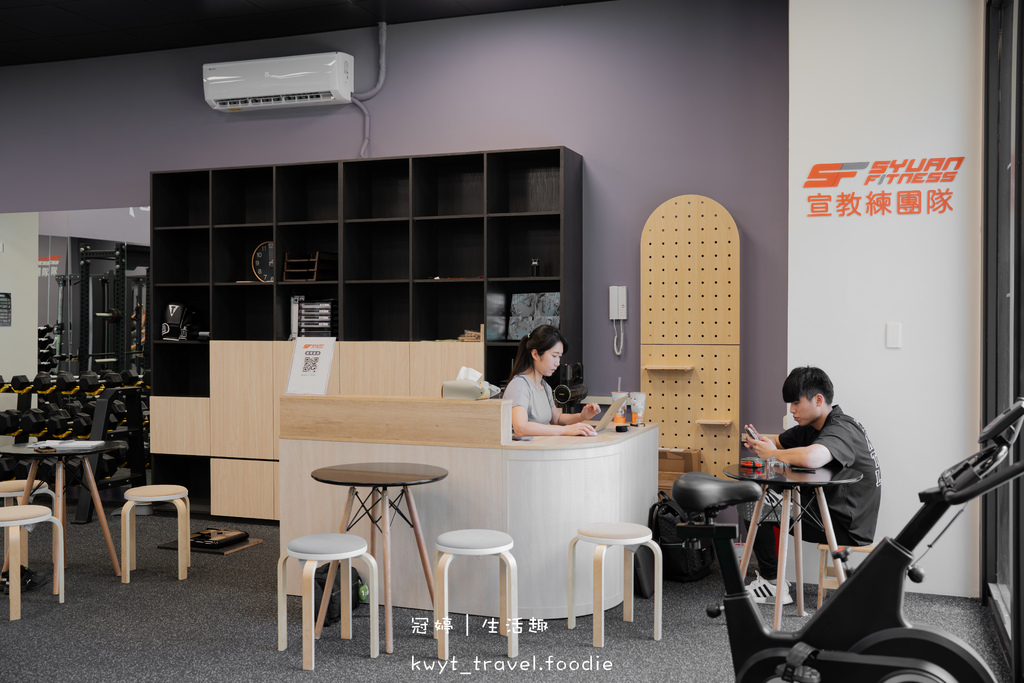 台中健身教練_宣教練團隊太平店，新手友善！女生朋朋們大推的一
