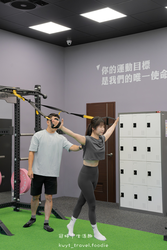 台中健身教練_宣教練團隊太平店，新手友善！女生朋朋們大推的一