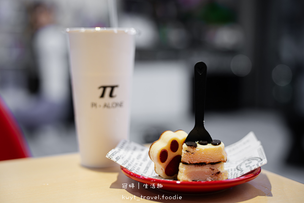 新竹東區早午餐_PI ALONE複合式咖啡餐廳,公仔控天堂!