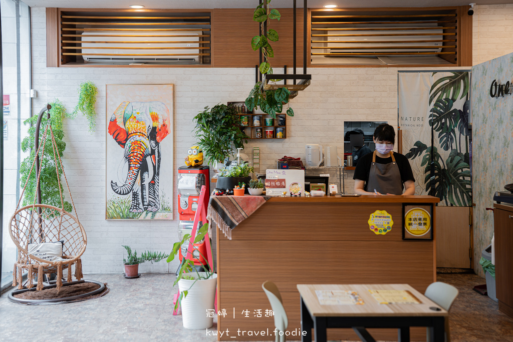 台中西區泰式料理餐廳_ ONE MORE泰,太泰了!純手工蝦