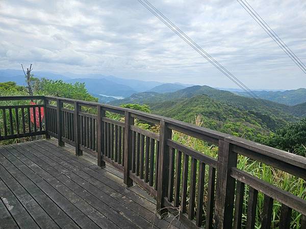 2025-04-03雲海山縱走烏窟子山(1411)